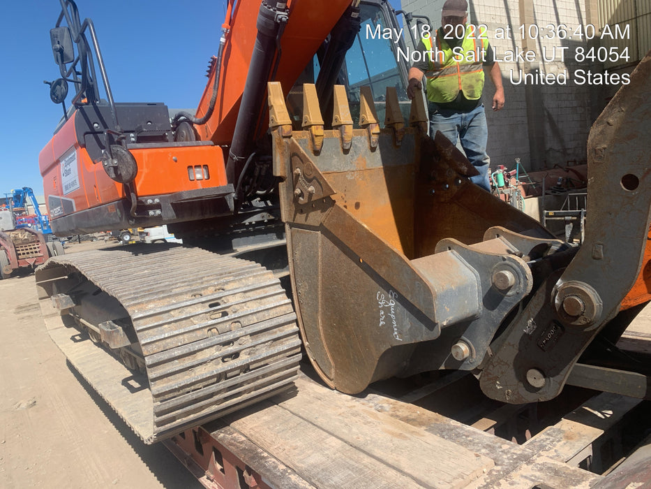 2020 DOOSAN 48" Excavator Bucket