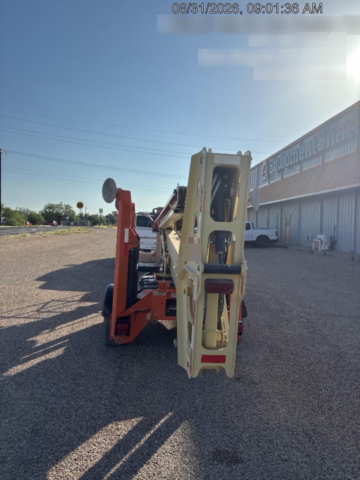 2023 JLG T500J