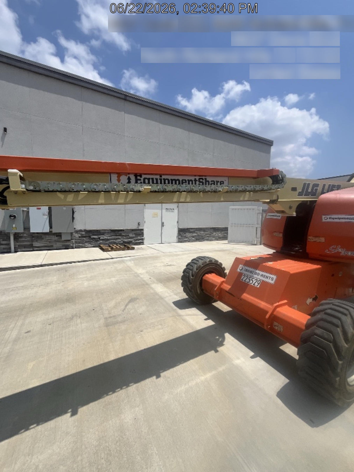 2022 JLG 460SJ