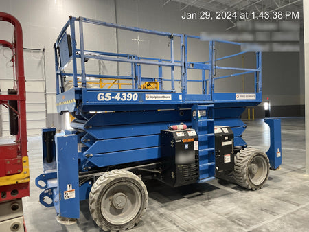 2020 GENIE GS-4390 RT