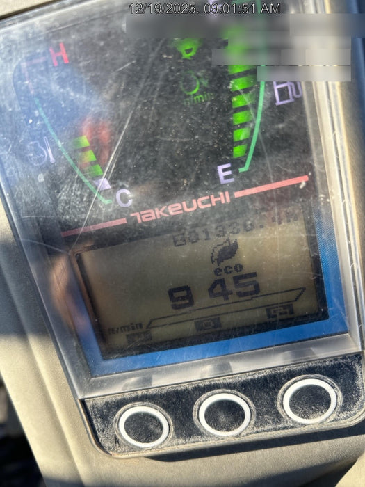 2020 TAKEUCHI TB235-2R