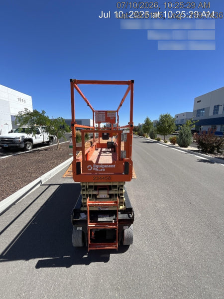 2022 JLG ES2632