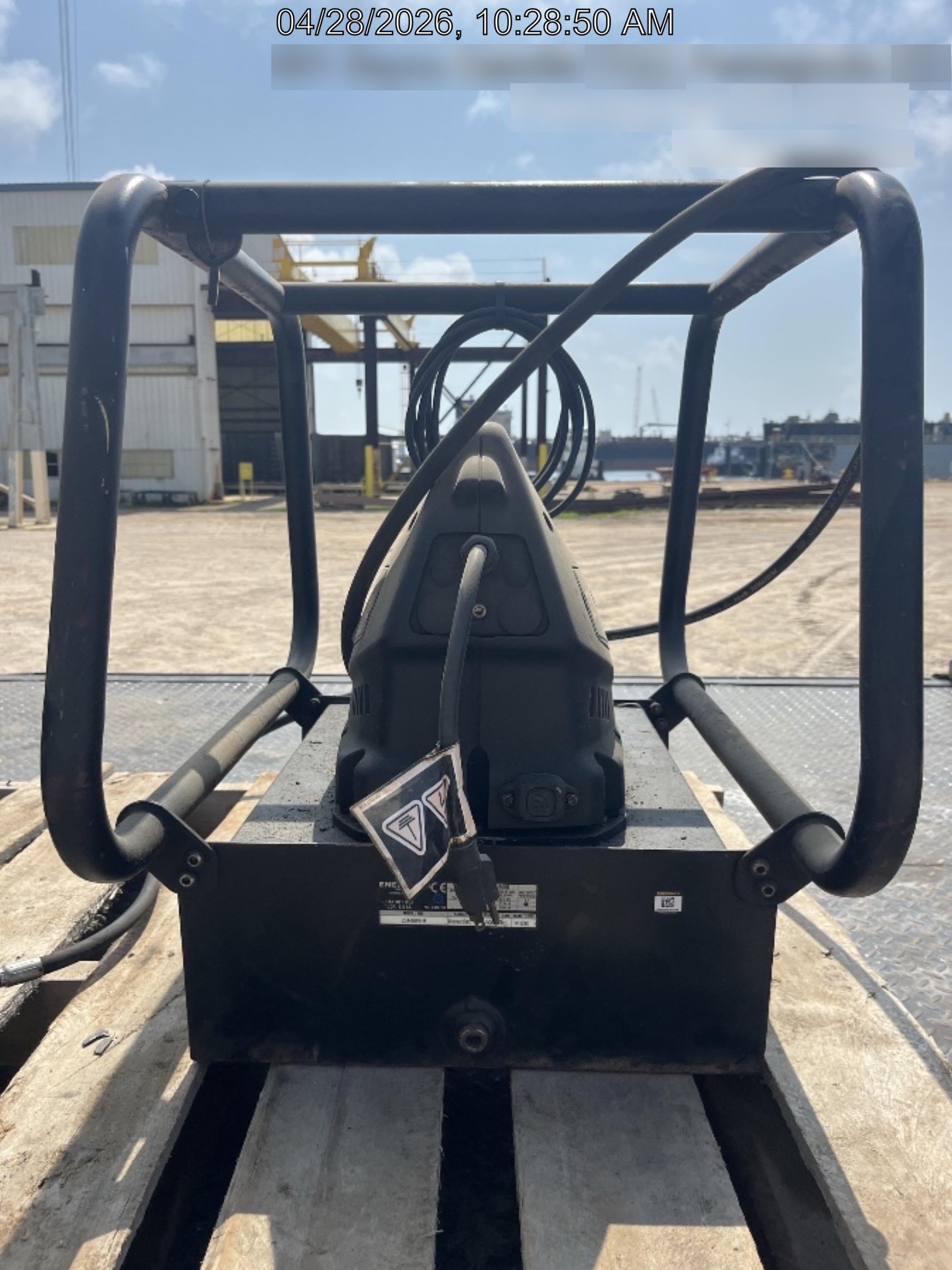 2022 ENERPAC ZU4420PB-R