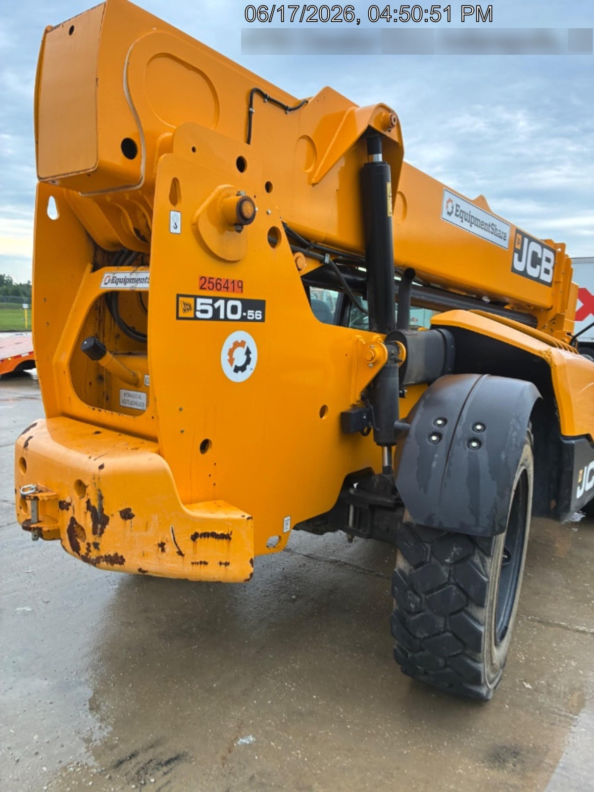 2022 JCB 510-56