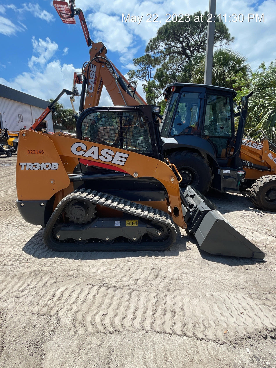 2023 CASE TR310B