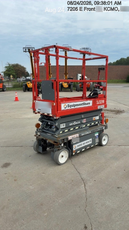 2023 SKYJACK SJ3219