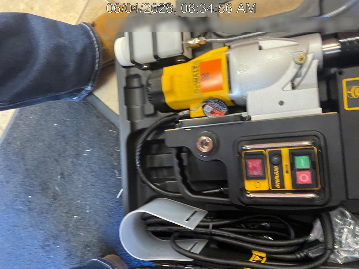 2026 DEWALT DWE1622K