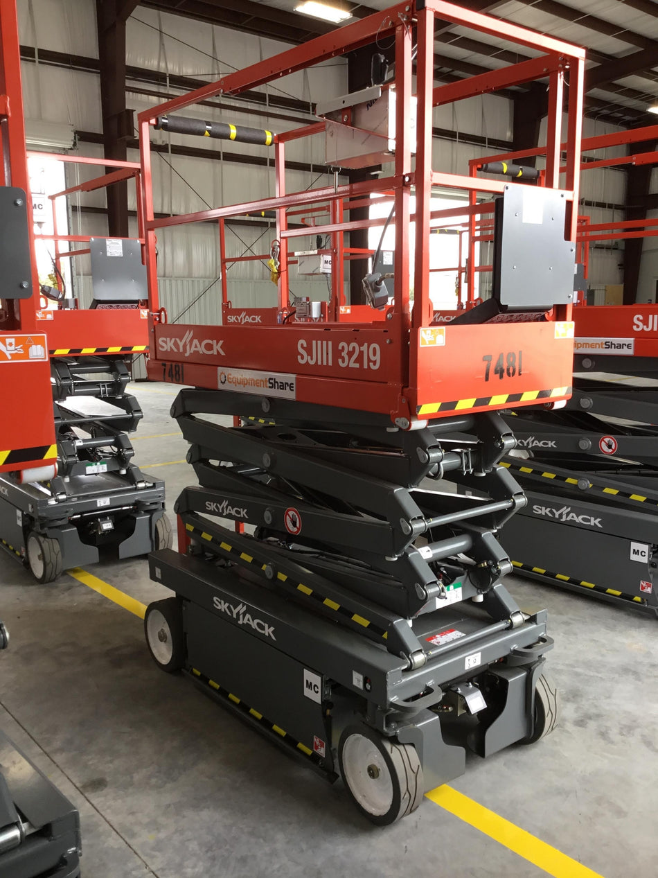 2018 SKYJACK SJIII-3219