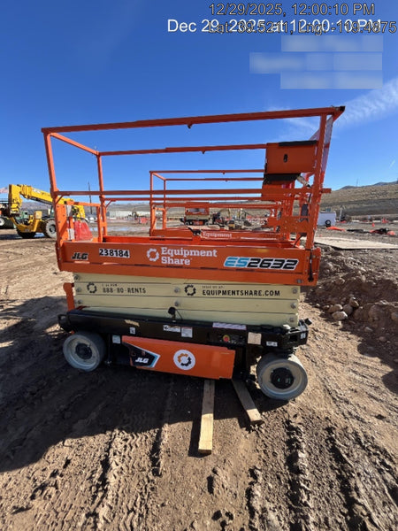 2022 JLG ES2632