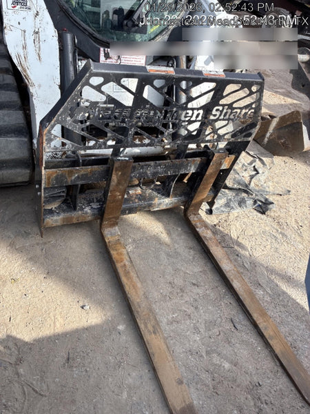 2024 PALADIN 48" Pallet Forks - Paladin