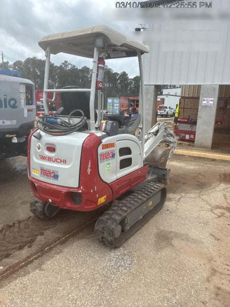 2022 TAKEUCHI TB20e