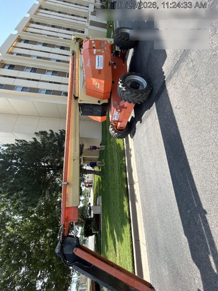 2021 JLG 800AJ