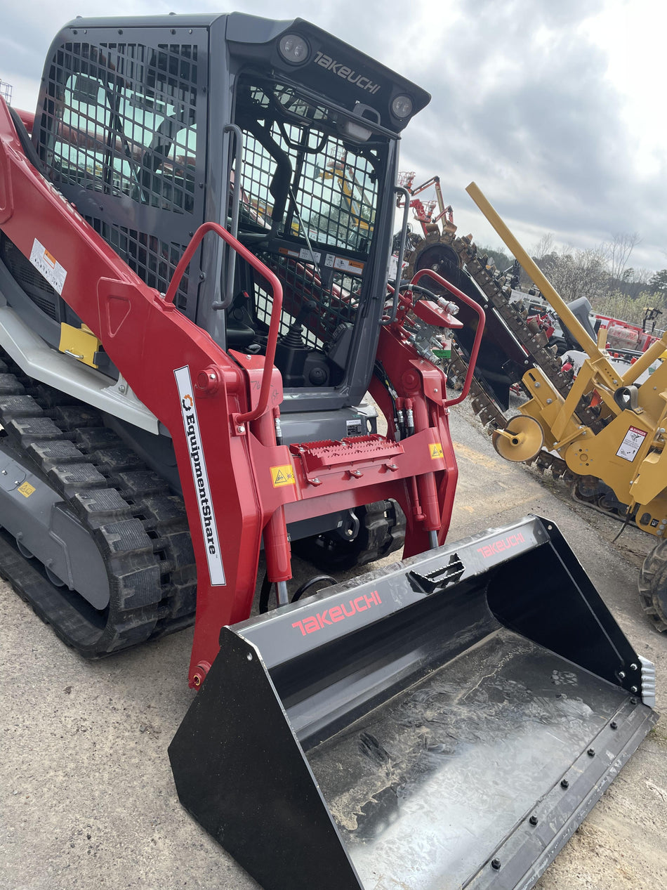 2023 TAKEUCHI TL10V2-CR