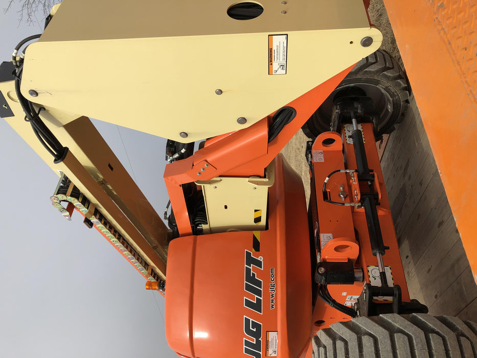2019 JLG 600AJ