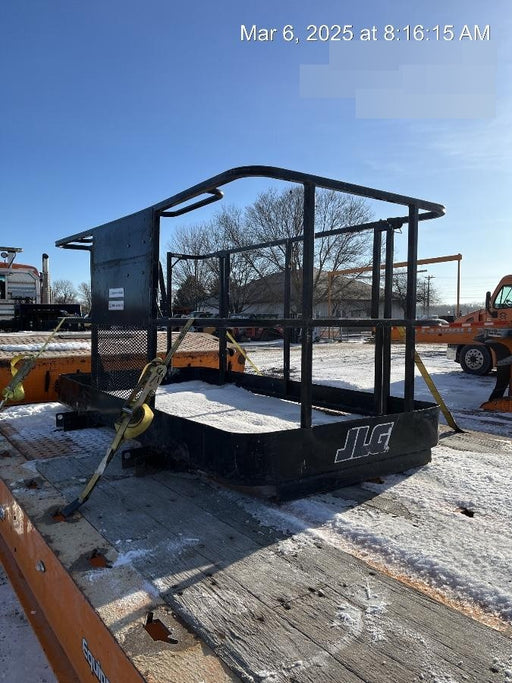 2016 JLG Work Platform, Fork Mounted