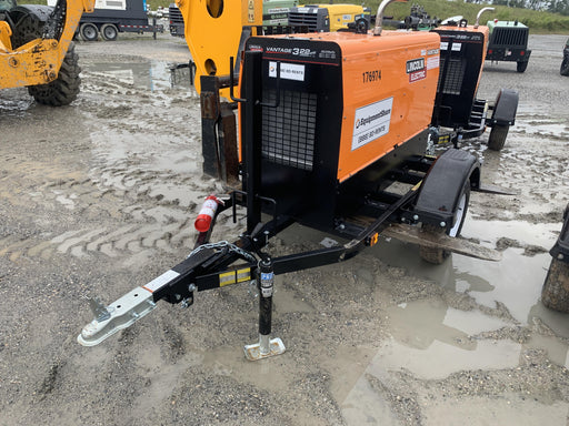 2021 Lincoln Electric Vantage 322 Vantage 322 Ready Pak 3 w/ Decals, ORANGE (includes trailer, cable rack, fender light kit) NO Telematics