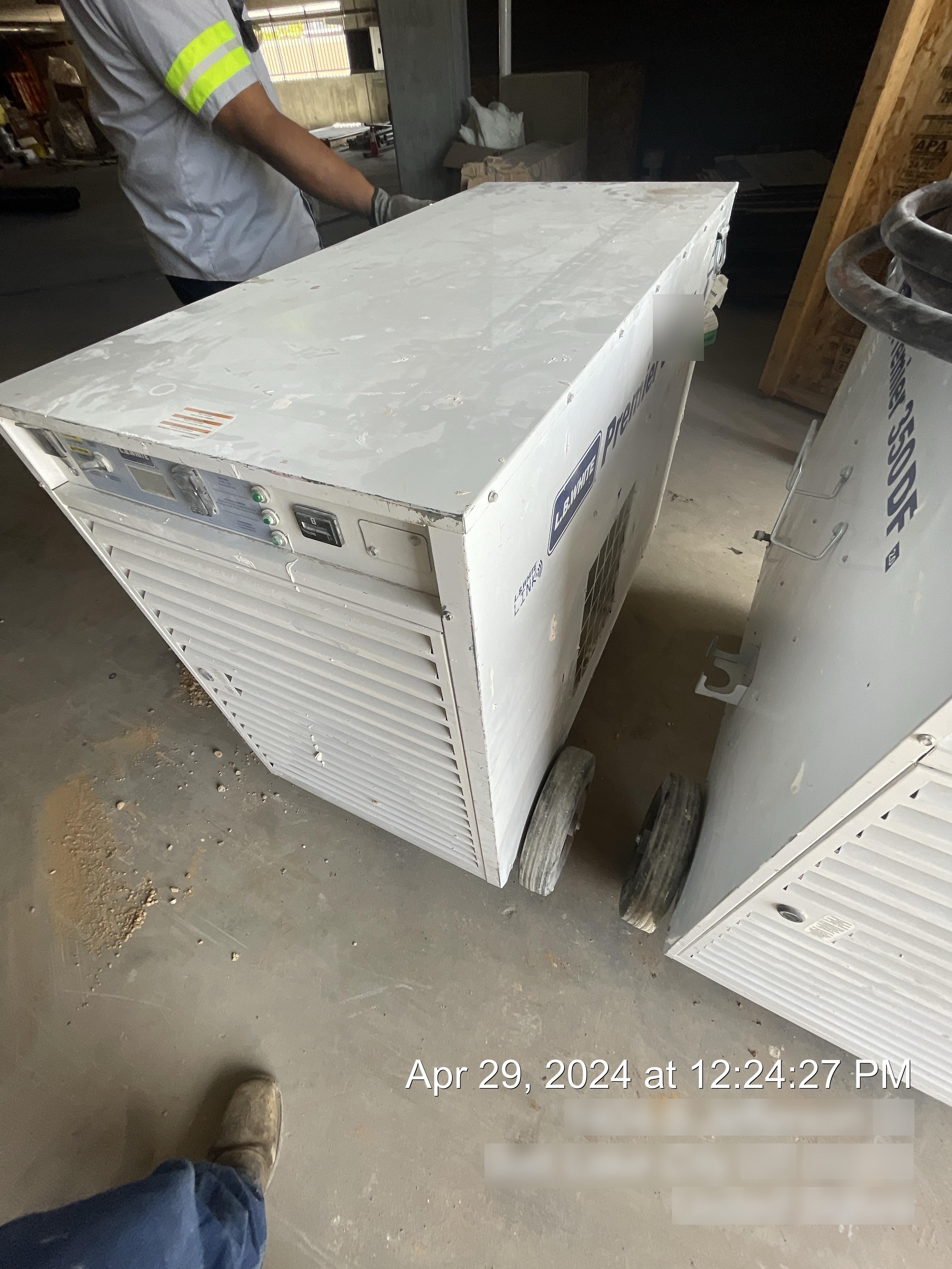 2023 LB WHITE Premier 350 DF 2.0 LINK