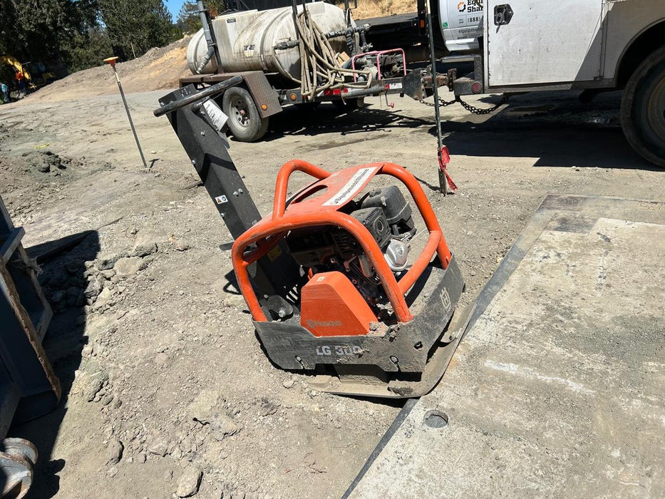 2024 HUSQVARNA LG300