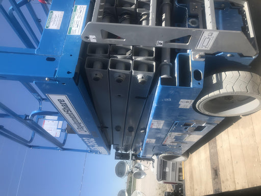 2019 Genie GS-2632 Folding rails with half height swing gate