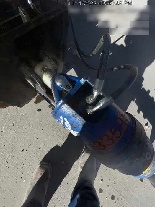 2023 AUGER TORQUE 3300-30