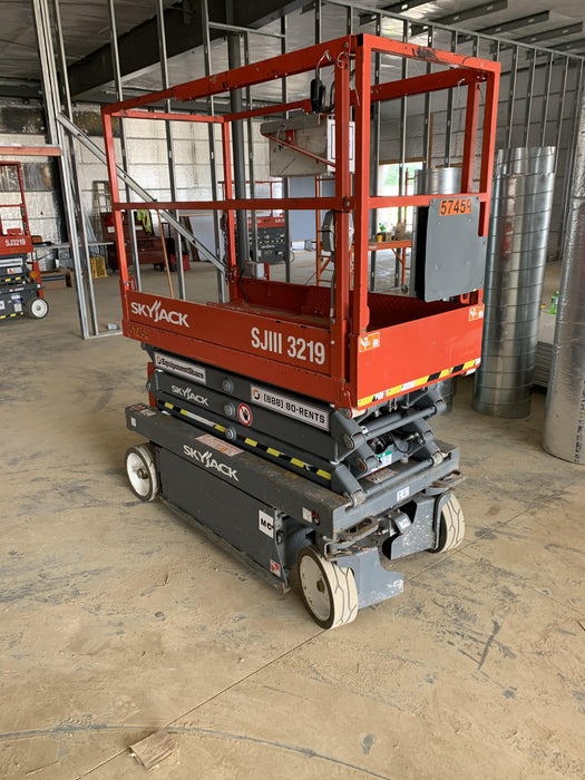2018 Skyjack SJIII-3219 Standard Rental Specs