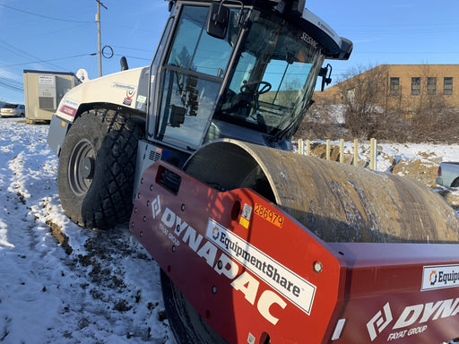 2023 DYNAPAC CA2500D