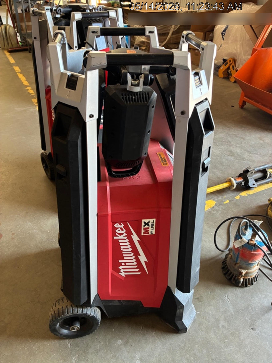 2022 MILWAUKEE MXF041-1XC