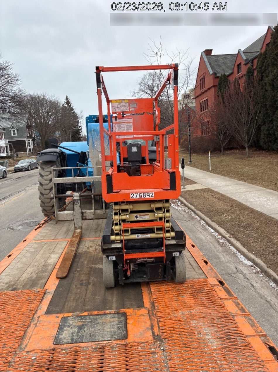 2022 JLG ES1932