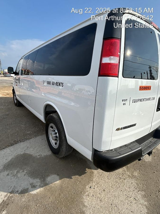 2025 CHEVROLET Express Van - Rental