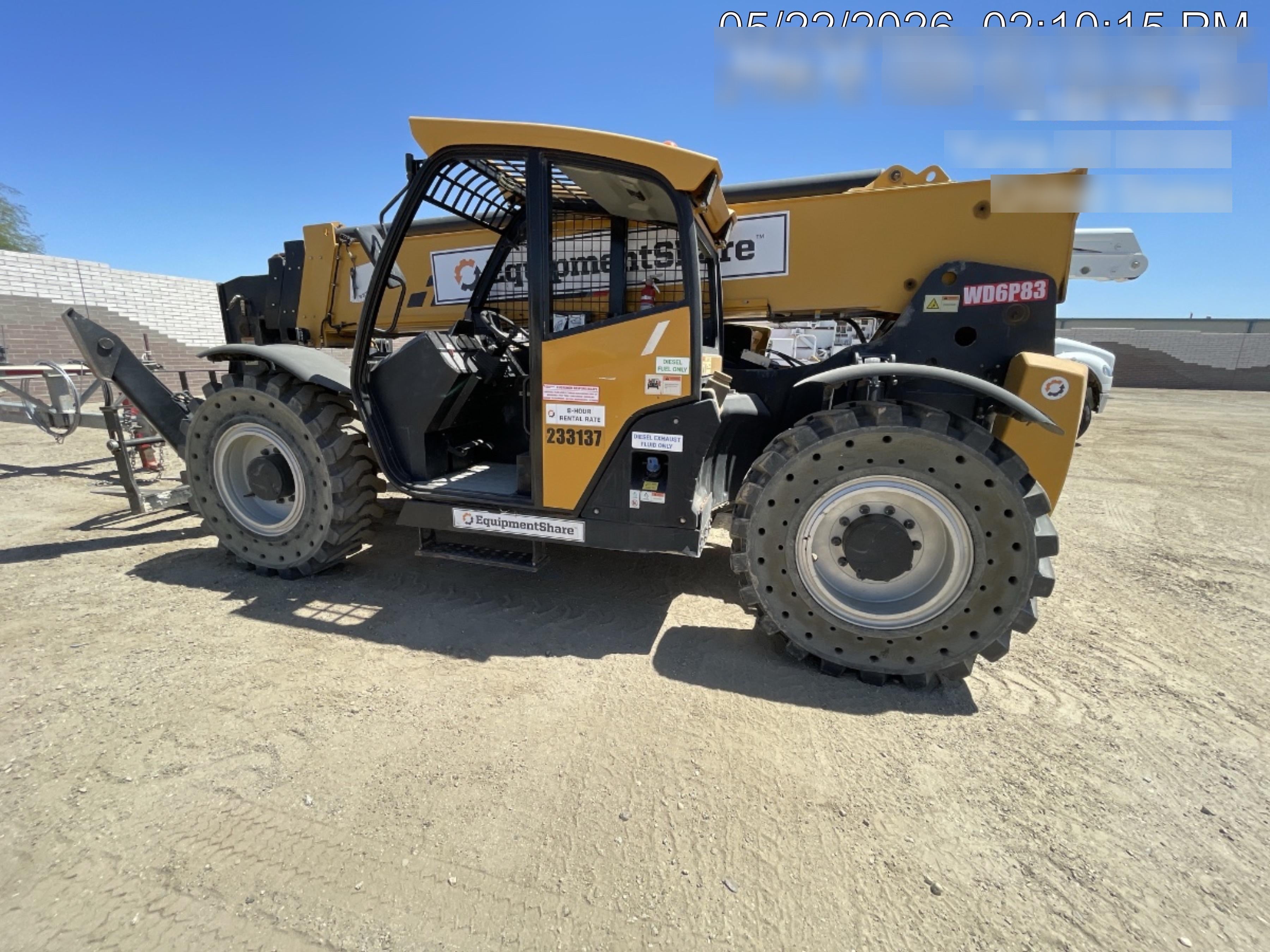 2022 SANY STH1056