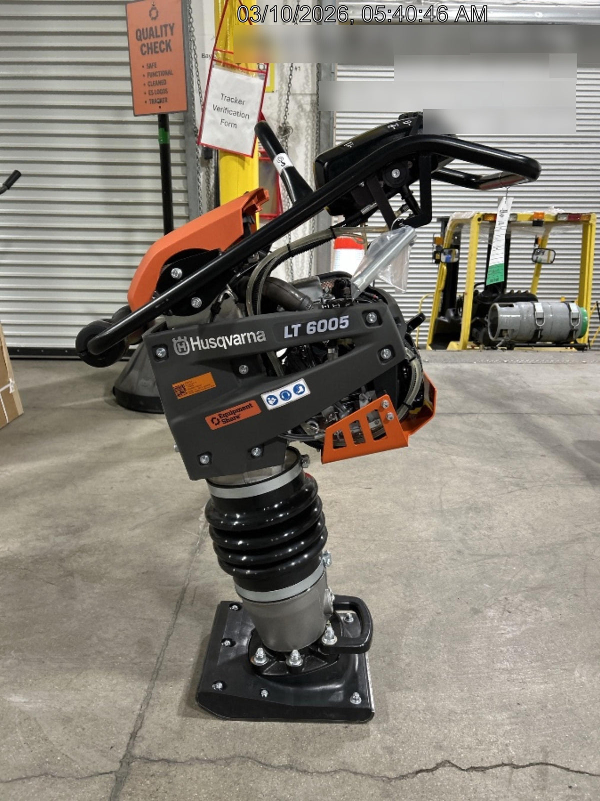 2025 HUSQVARNA LT6005