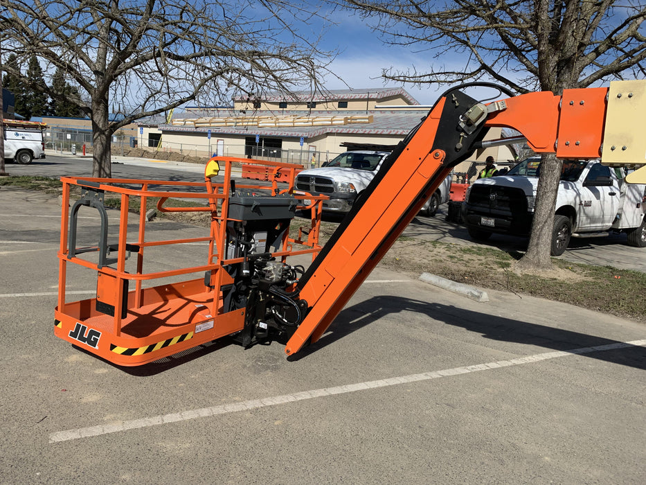 2021 JLG 660SJ