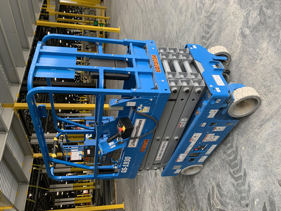 2020 Genie GS-1930 Fixed rails with chain entry gate - Pre A92.20