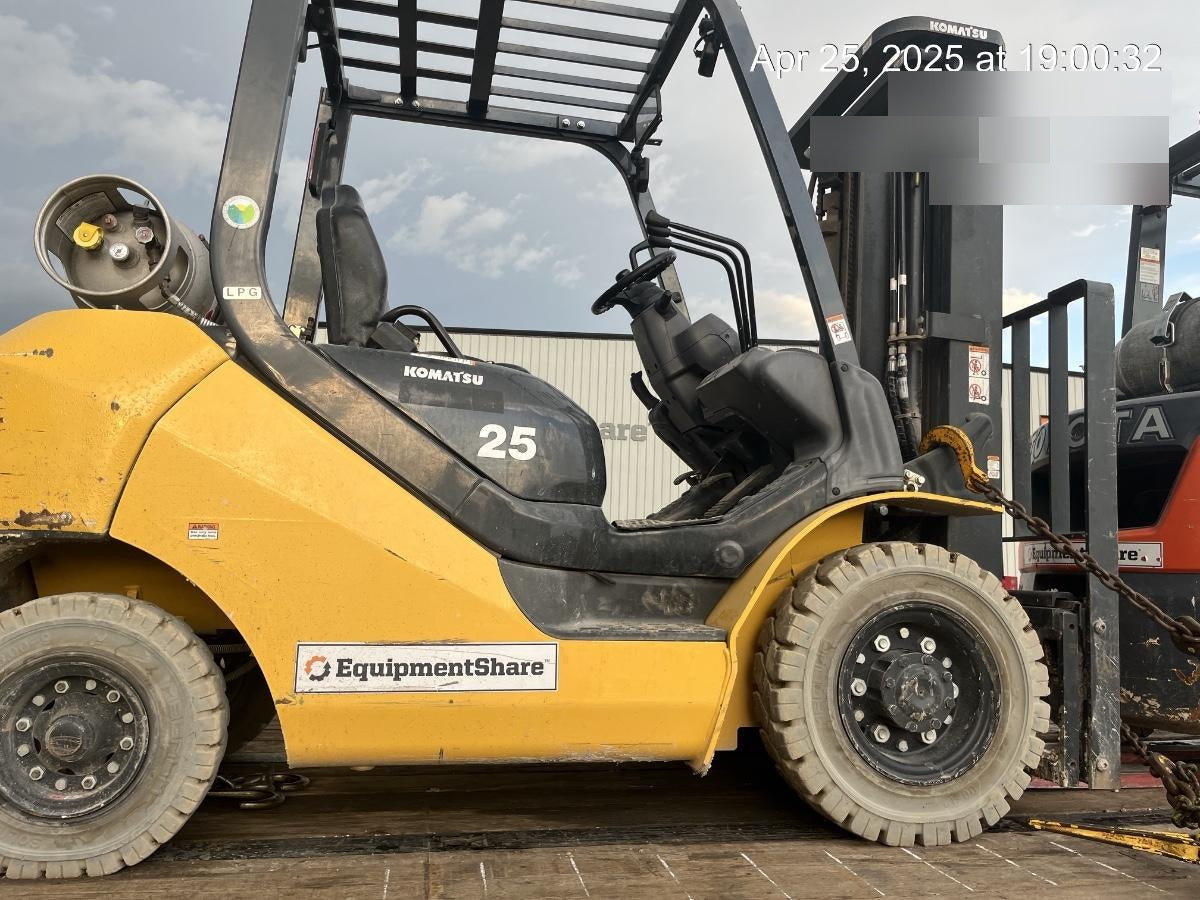 2022 KOMATSU FG25T-16