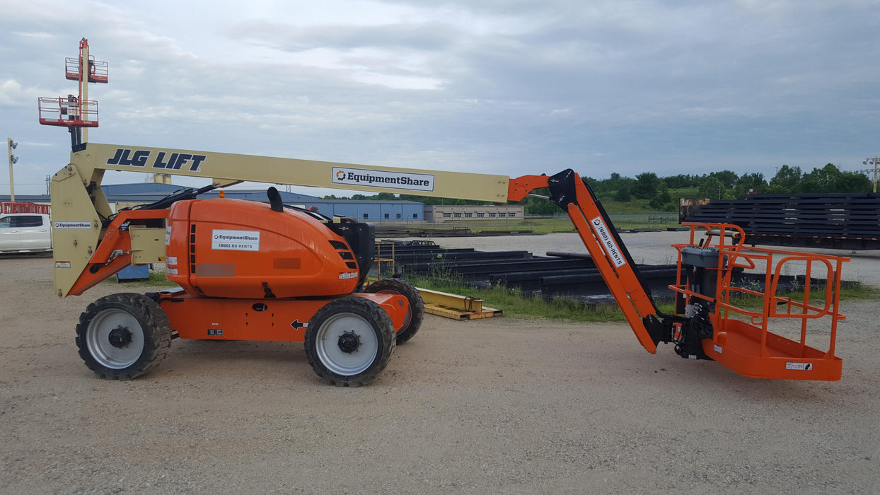 2019 JLG 600AJ