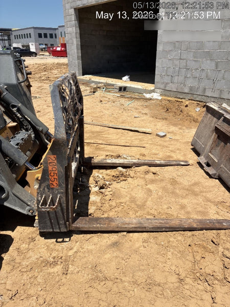2022 PALADIN 48" Pallet Forks - Paladin