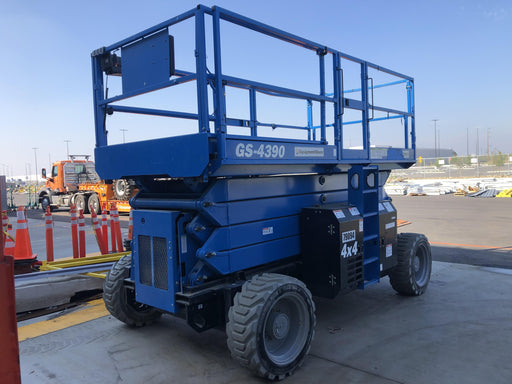2020 GENIE GS-4390 RT