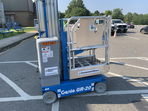 2021 GENIE GR-20