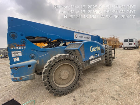 2022 GENIE GTH-844