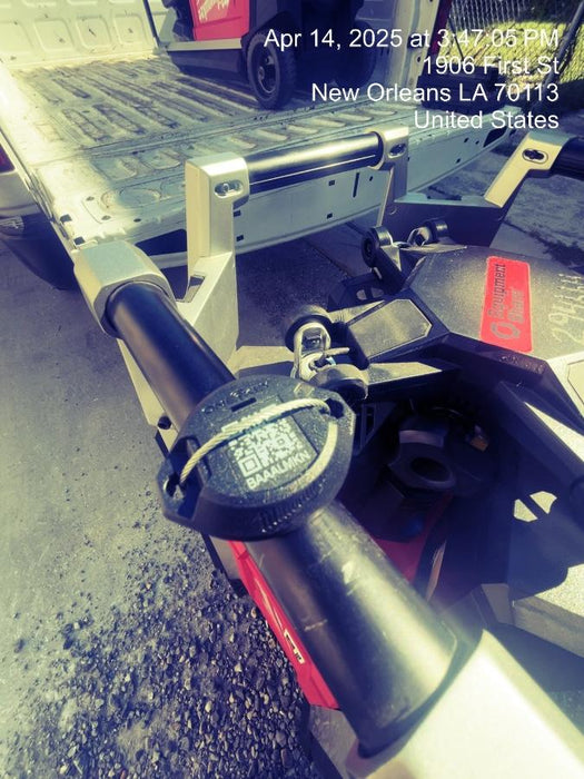 2021 MILWAUKEE MXF041-1XC