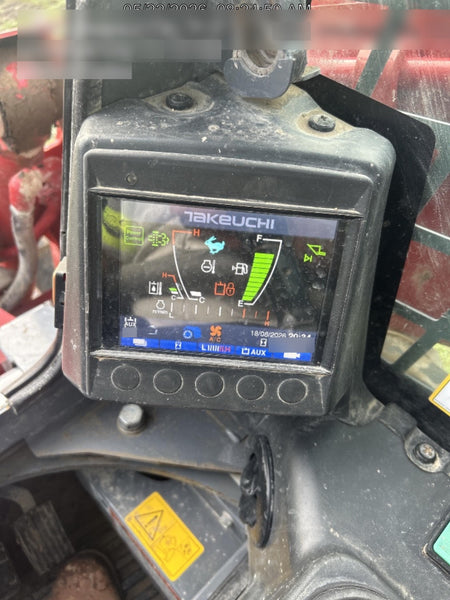 2023 TAKEUCHI TL10V2-CR