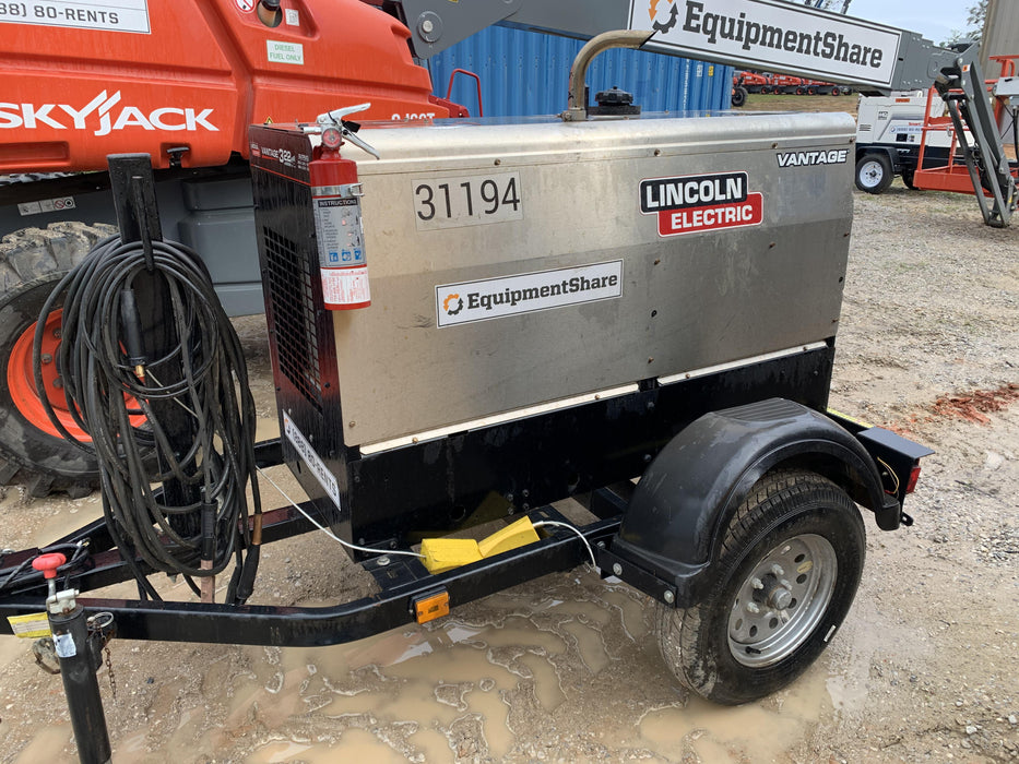 2019 Lincoln Electric Vantage 322 Welder Ready-Pak 3, Two wheel trailer, Fender and Light kit, Cable Rack