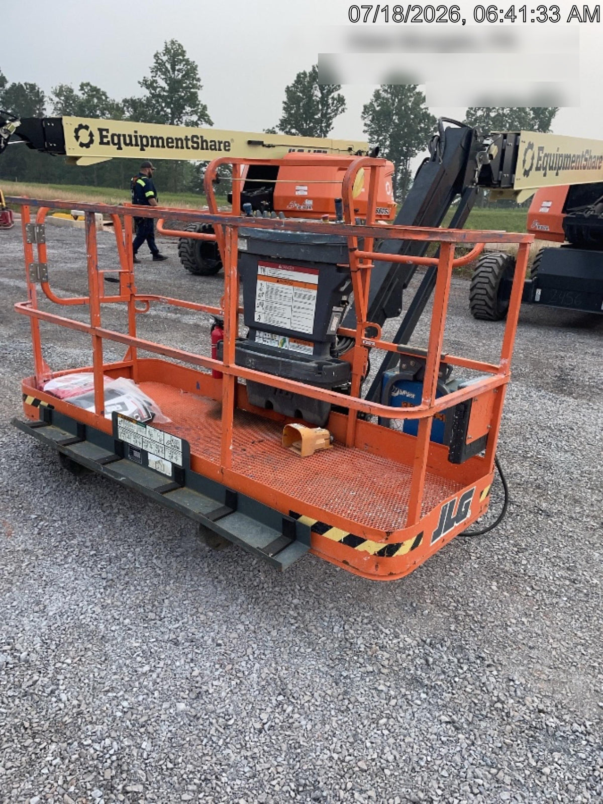 2025 JLG 660SJ