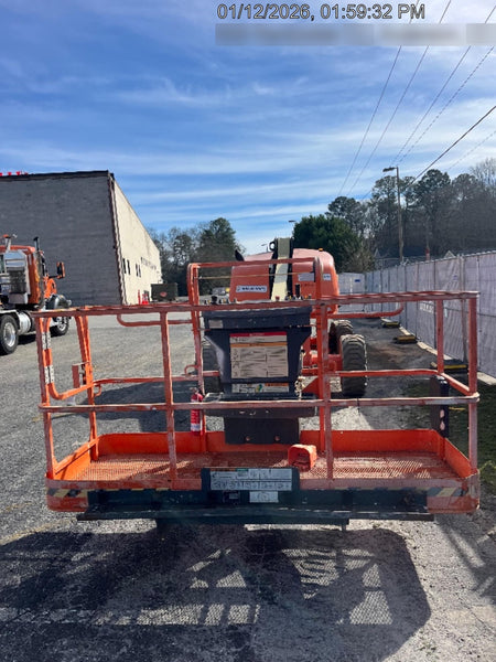2022 JLG 400S