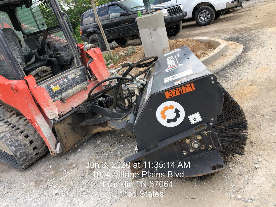 2019 PALADIN Sweepster SB72