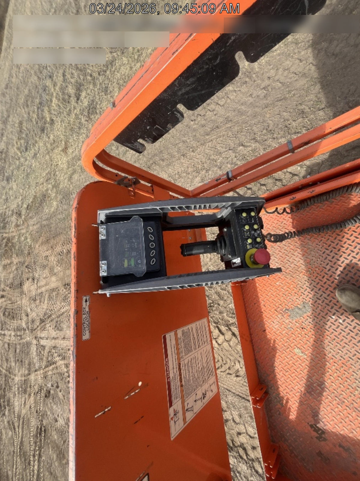 2022 JLG RT2669