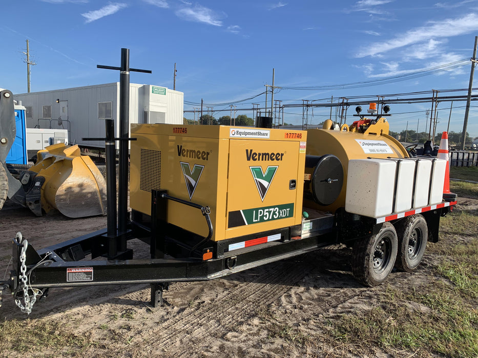 2021 VAC-TRON LP573XDT