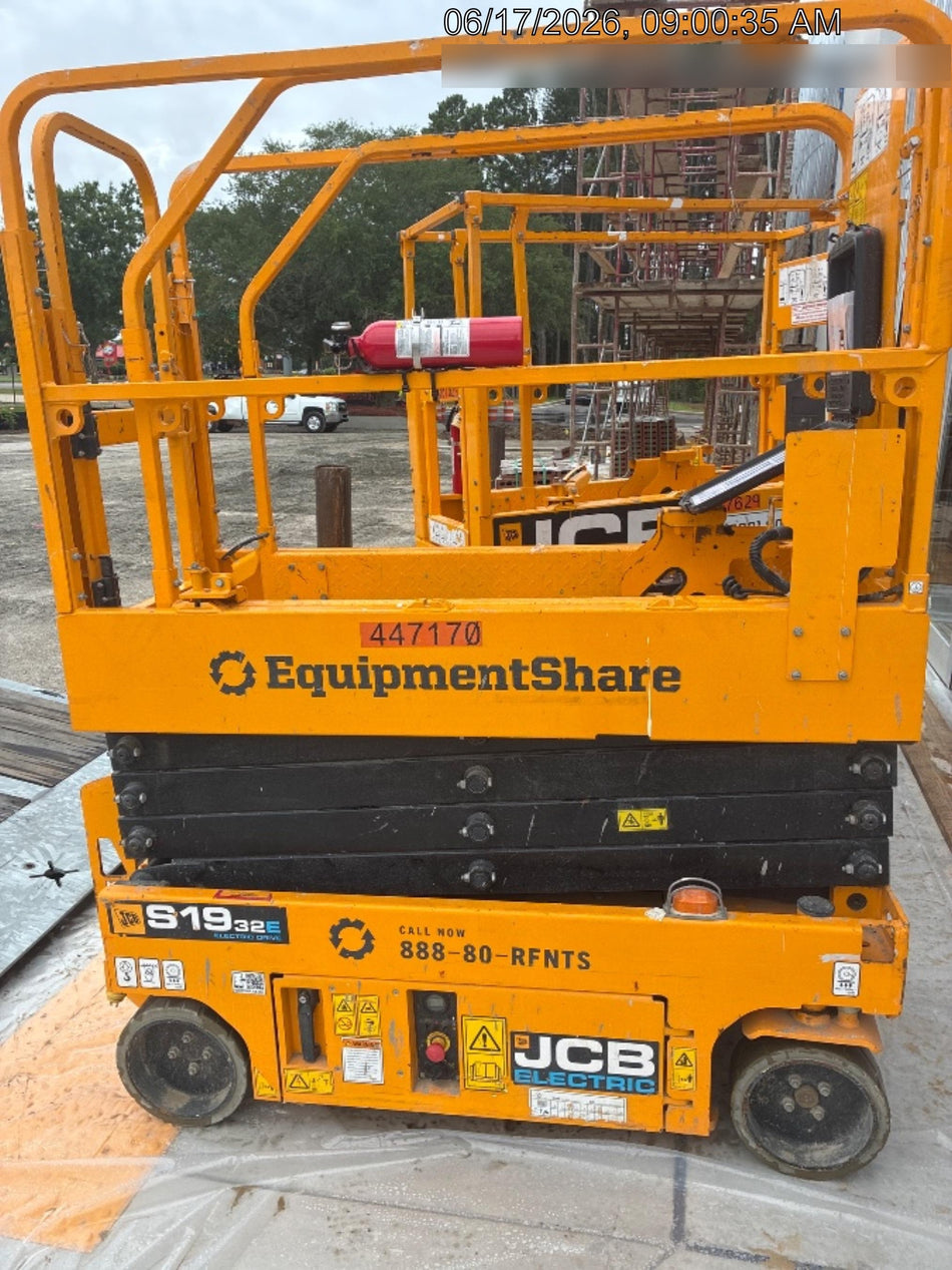 2024 JCB S1932E