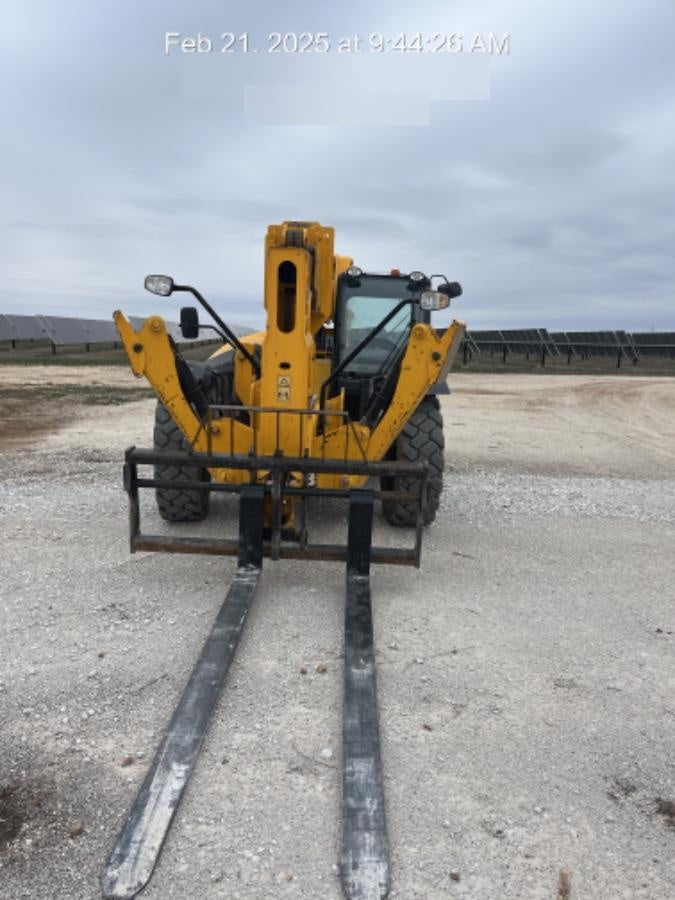 2022 JCB 512-56
