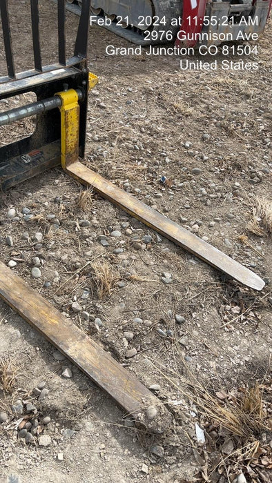 2022 DIGGA 48" Pallet Forks - Digga